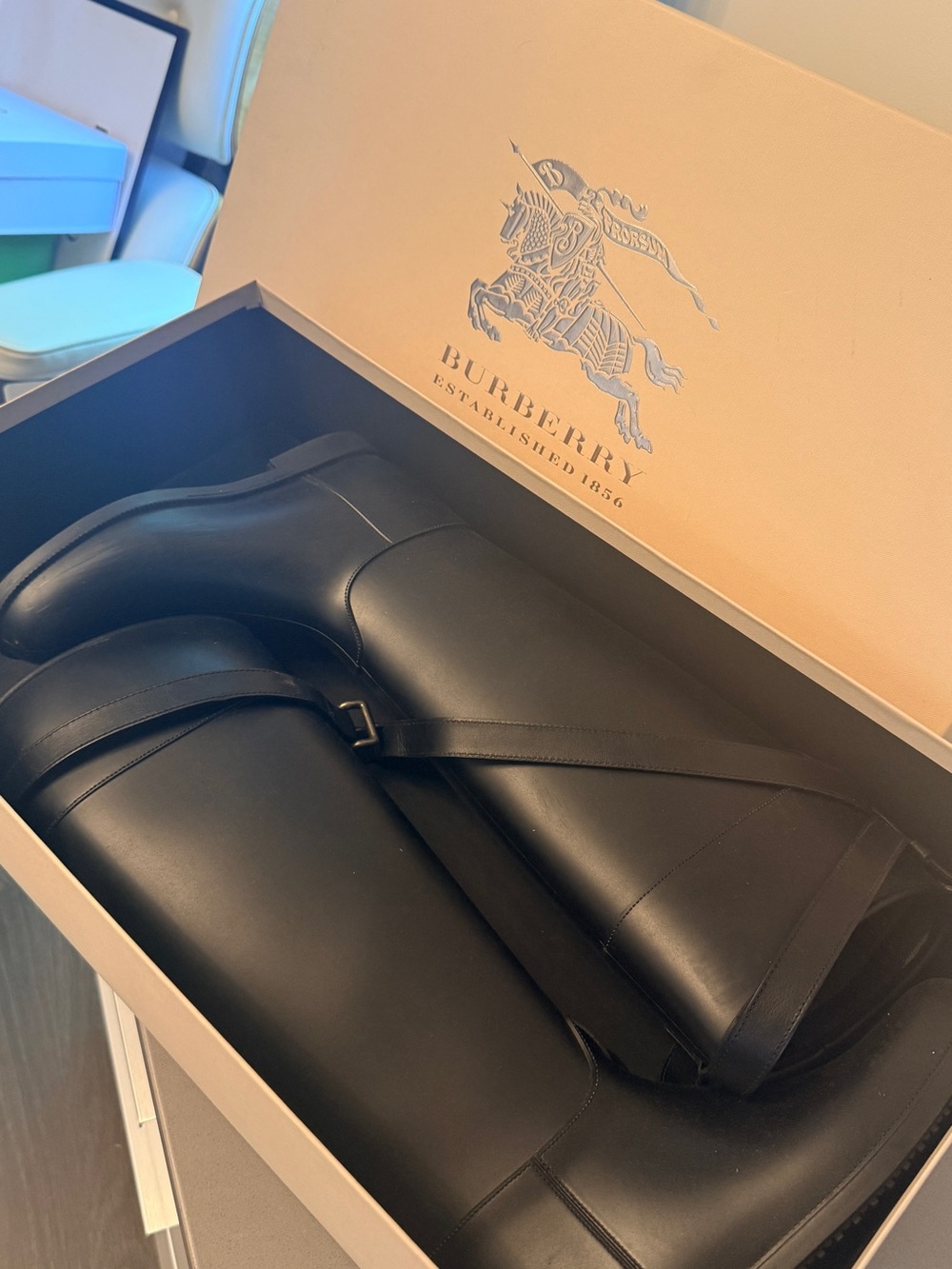 Burberry Rain Riding Boot With Belt | Black | EU 37 / US 7